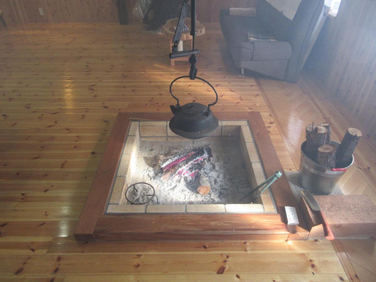 民泊くま - 絵画と音楽の宿 Inawashiro Εξωτερικό φωτογραφία